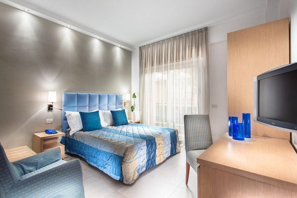 Hotel Imperiale Milano Marittima Exterior photo